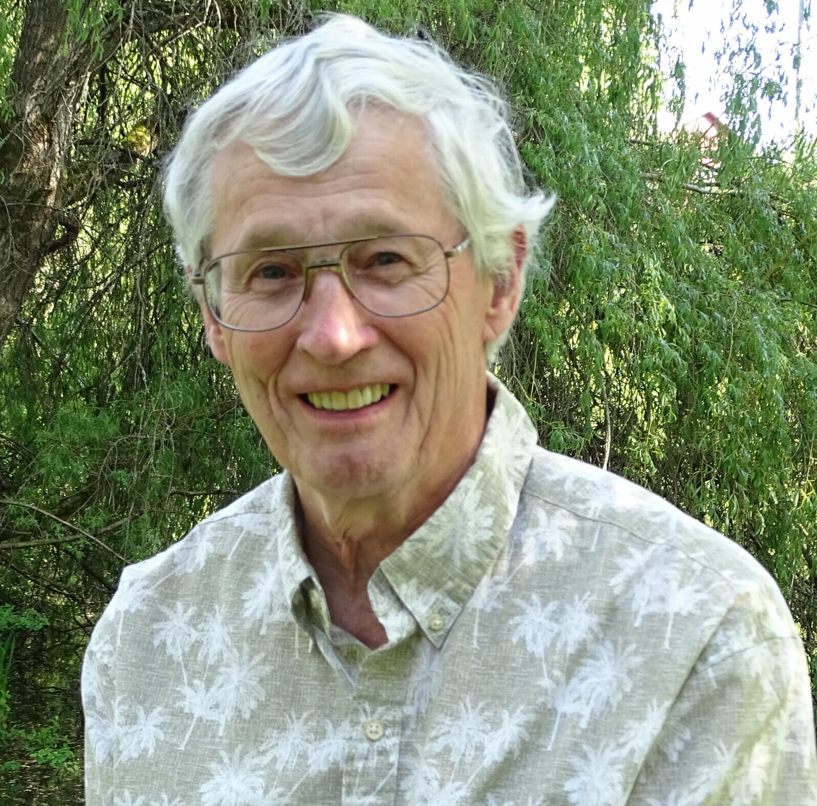 Geoff Strong